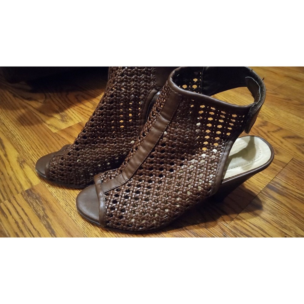 Cato Comfort Brown Woven Peep Toe Open Back Wedge Type Heel Size 7